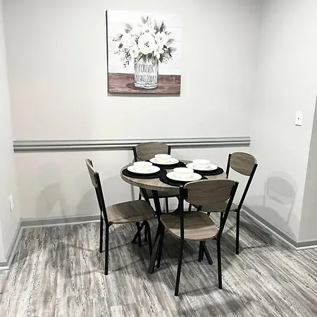 Gorgeous 2 Bedroom 2Bt Apartment Home Patio And Rental Car Available-3