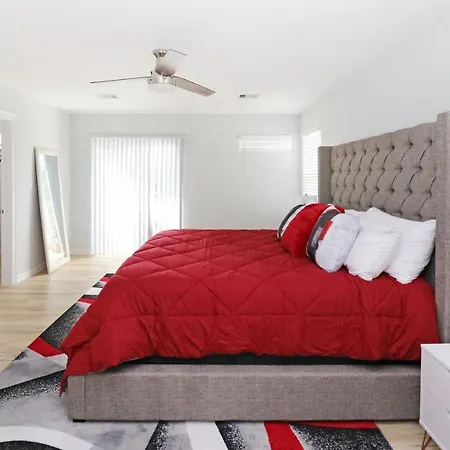 Peerless Retreat - Minutes From Downtown Houston-3