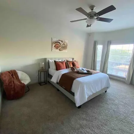 Exquisite 2Brd/2Bth W Resort Amenities-2