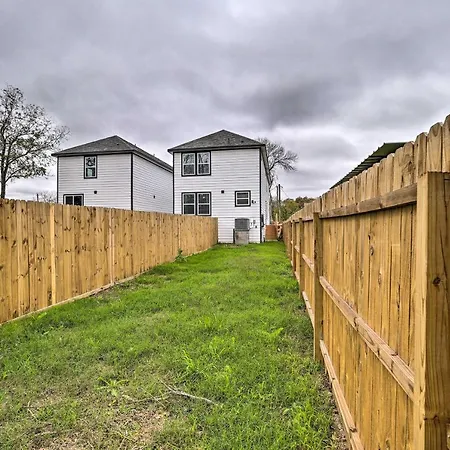 Vibrant Houston House - 5 Mi To Downtown!-2
