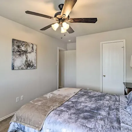Houston Getaway Near Downtown And Theme Parks!-2