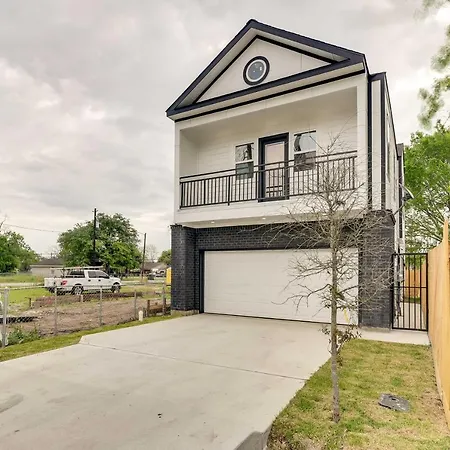 Pet-Friendly Houston Vacation Rental Near Downtown-3