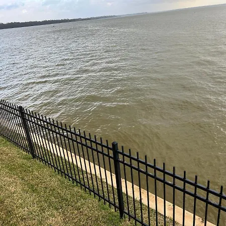 Lakeside Home-2