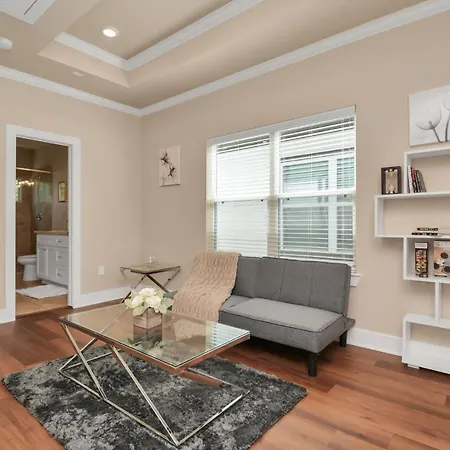 New Luxurious Modern Haven By Med Center/Nrg/Downtown-2