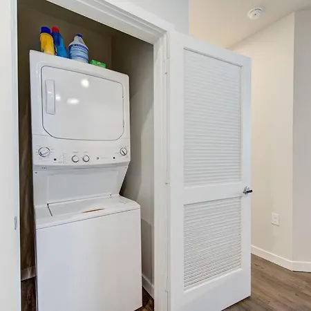 Memorial Heights 1Bedroom 1Bathroom-3