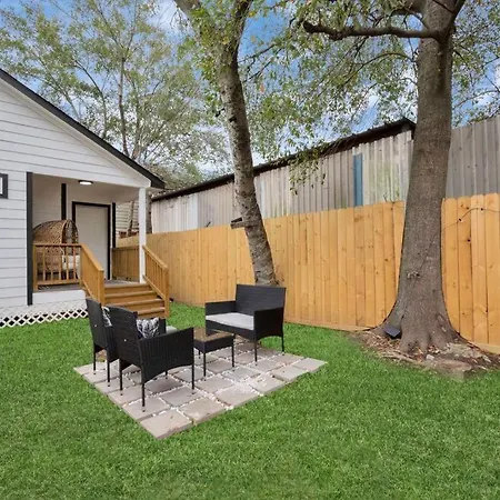 Fully Furnished Home In Downtown Houston -Discount-3