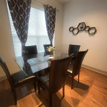 Luxury Apt @ Kirby Appartement-3