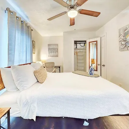 Greater Third Ward 1 Bedroom Near Nightlife, Museums, Uh, Downtown, Minute Maid-2