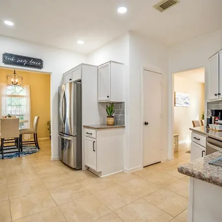 Pet Friendly Home By Katy-3