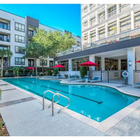 The Aliyah Poolside View With Luxe Pool, Gym, & Theater-2