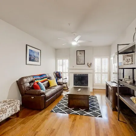 Bayou City Retreat, Unit 131-2