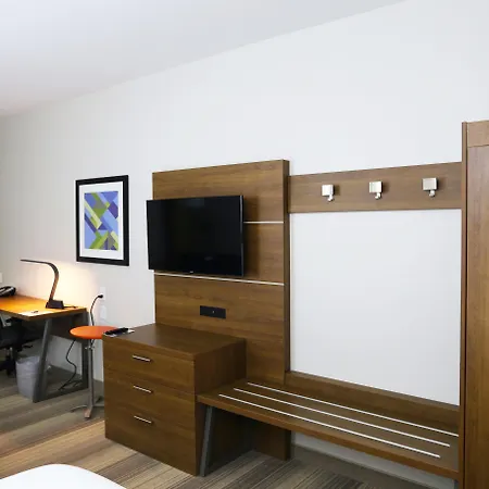 Holiday Inn Express & Suites - Houston Iah - Beltway 8 By Ihg-3