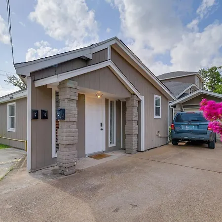 Cozy Houston Studio Less Than 5 Mi To Downtown!-3