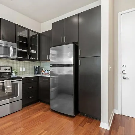 1 Bedroom Modern Escape Mins Fromtx Med Center Free Parking-3