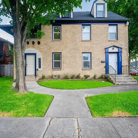 Trendy Apt In Downtown-Montrose - Walk To Tsu Or Uh-3