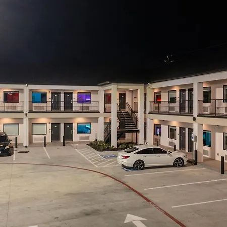 Express Inn & Suites-3