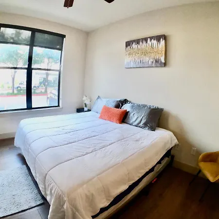 5 Mins To Med Center, Comfy King Beds, Wifi,Gym,Pool-3