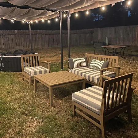 Spacious, Nasa, Yard, Beach, Fun Villa-2