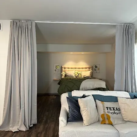 Studio Unit In The Medcenter-2