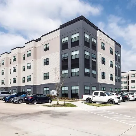 Luxury Apartment In Northwest Houston-3