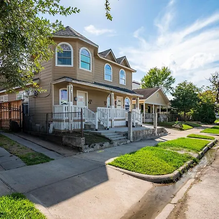 5Br Home Sleeps 16 Downtown/Pet Friendly/Ev Charger-3