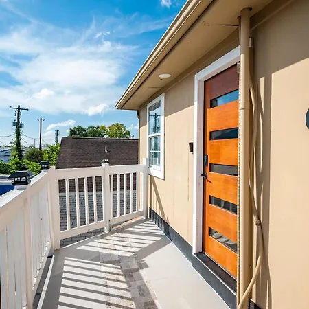 3Br Home Sleeps 8 Downtown Med Ctr /Pet/Ev-3