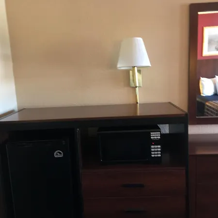 Americas Best Value Inn-Near Nrg Park/Medical Center-3