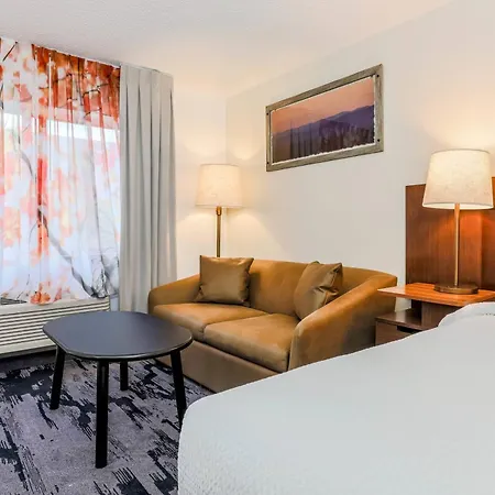 Fairfield Inn & Suites Houston Westchase-3