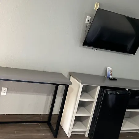 The Symphony Inn & Suites-3