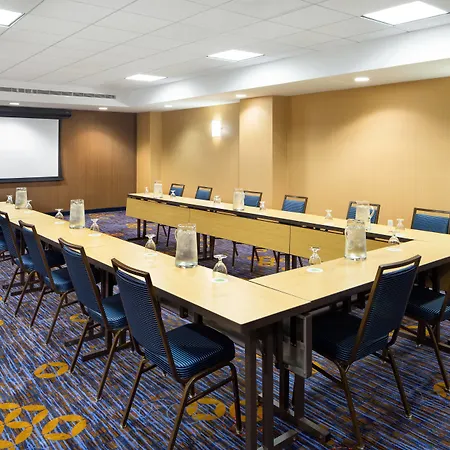 Courtyard By Marriott Houston Galleria-3