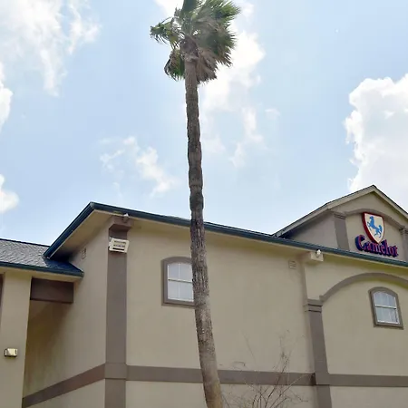 Camelot Inn & Suites Highway 290/Northwest Freeway-2
