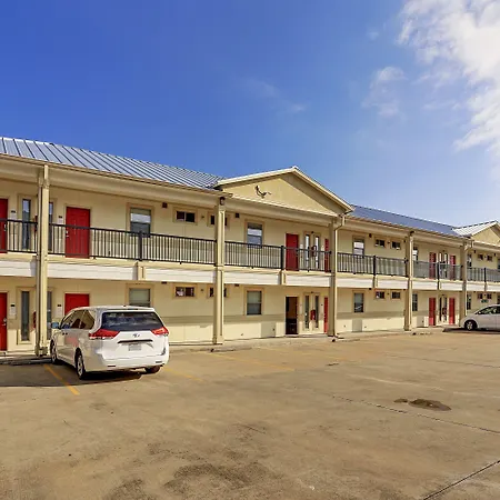 Villa Corporate 2 Bedroom Suite Furnished Condo-2