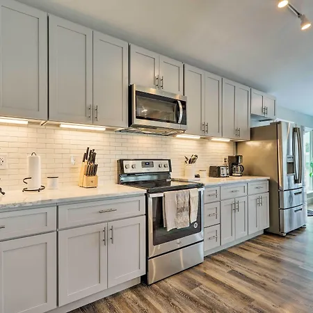 Home On San Jacinto River With Pool, Dock And Deck!-3