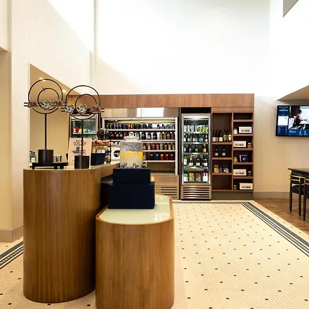 Doubletree By Hilton Hotel Houston Hobby Airport-2