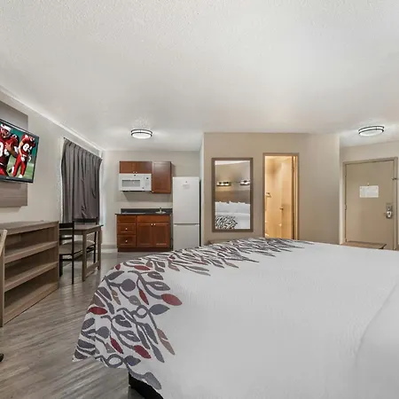 Red Roof Inn Houston Brookhollow-2