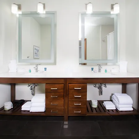 Four Points By Sheraton Houston Intercontinental Airport-2