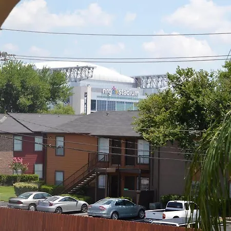 Sterling Inn And Suites At Reliant And Medical Center Houston-2