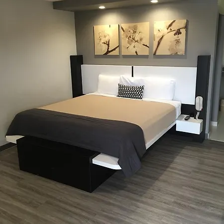 Crystal Inn-2