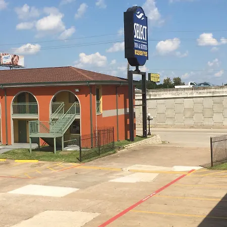 Select Inn And Suites-2