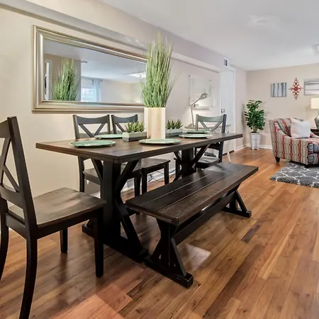 Rice Village/ King Bed/ Fast Wifi 4Ktv-3