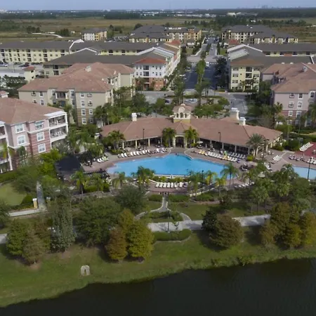 Modern Apartment With Balcony At Vista Cay Apt 208-3