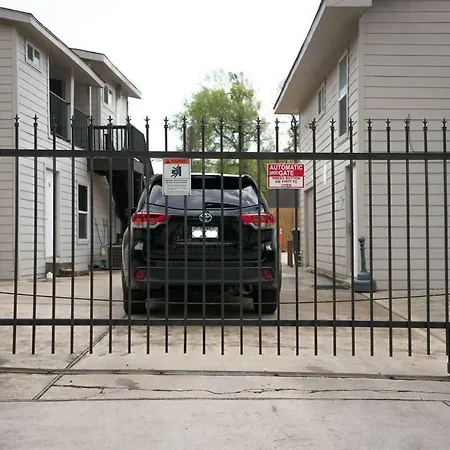 East Downtown Micro-Luxe Container Living Pod #9-2