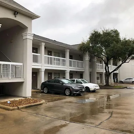 Studio 6-Houston, Tx - Westchase-3