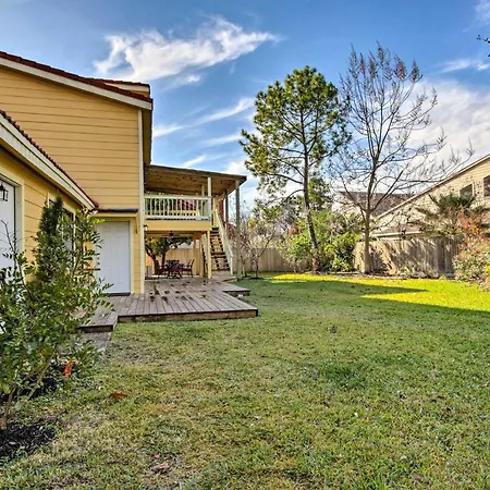 Quiet Rental W/ Balcony: 14 Mi To Downtown Houston-2