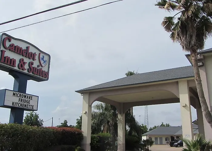 Camelot Inn & Suites Highway 290/Northwest Freeway Jersey Village With Golf Course