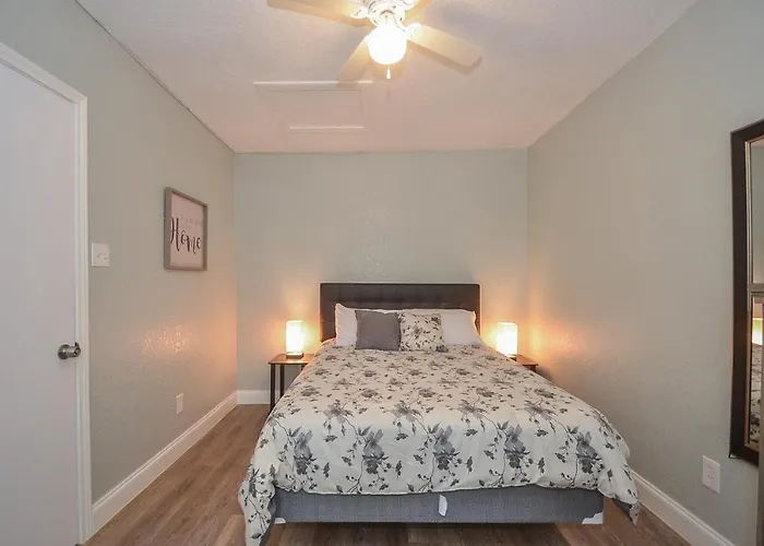 Attractive Suite By Memorial City Mall, W Houston acceptant les animaux