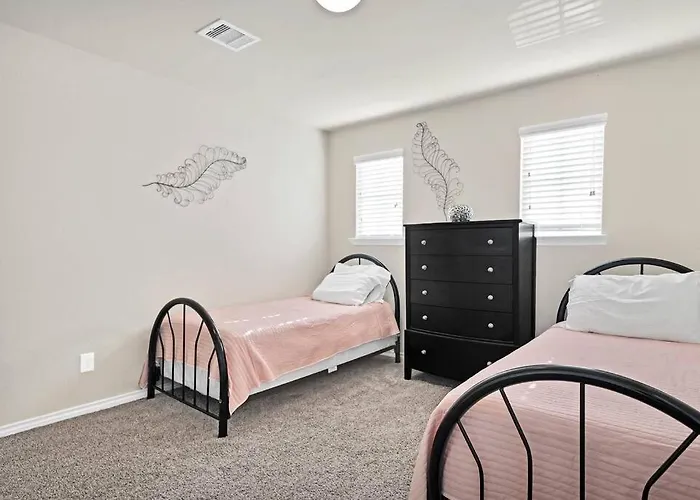 Luxury And Cozy Place Near Pearland And Downtown