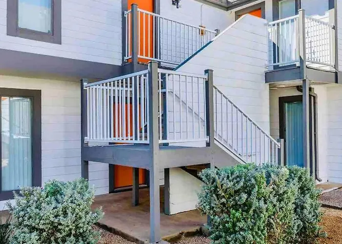 1Bdr Med Center King Bed Free Parking And Wifi
