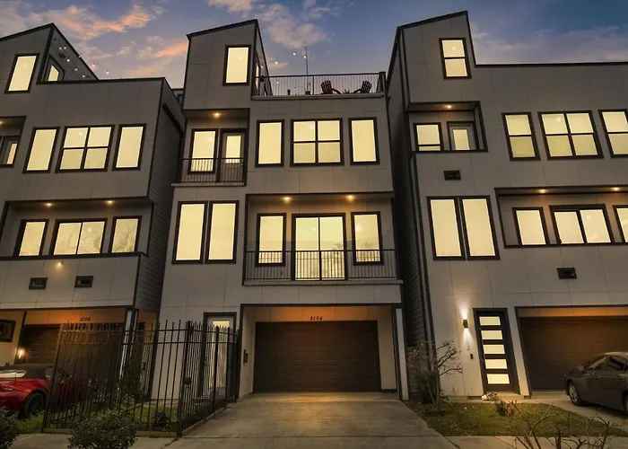 Modern, Houston Inspired House With Best Views Of Downtown! - Less Than 1 Mile To Eado Midtown Bars Home