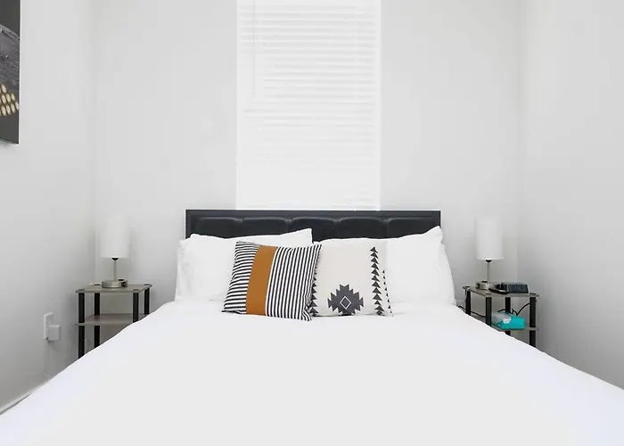 The Vacationer A Modern Luxury